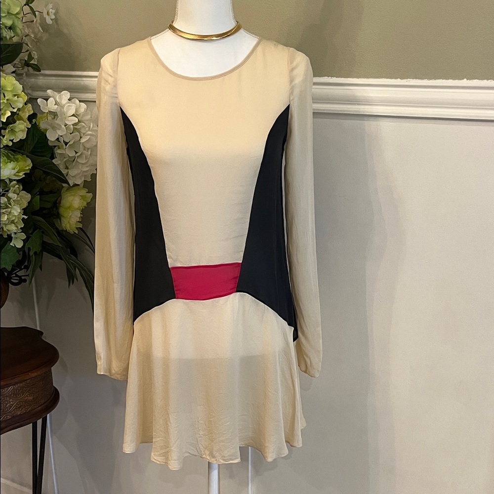 Elizabeth and James Cream and Black Dress with Pink Accent Silk sz small - Picture 1 of 3
